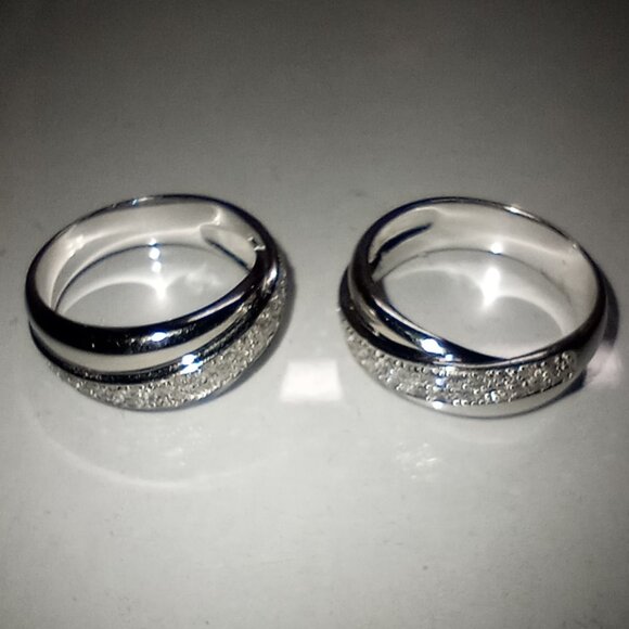 Scratch&Dent – 2 Rings – ~11.85g 14Kt Gold -- ~0.68ctw Diamonds - Picture 1 of 7